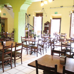 RESTAURANT GALLARDO'S